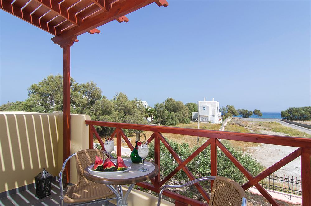 Smaragdi Hotel Perivolos  Esterno foto