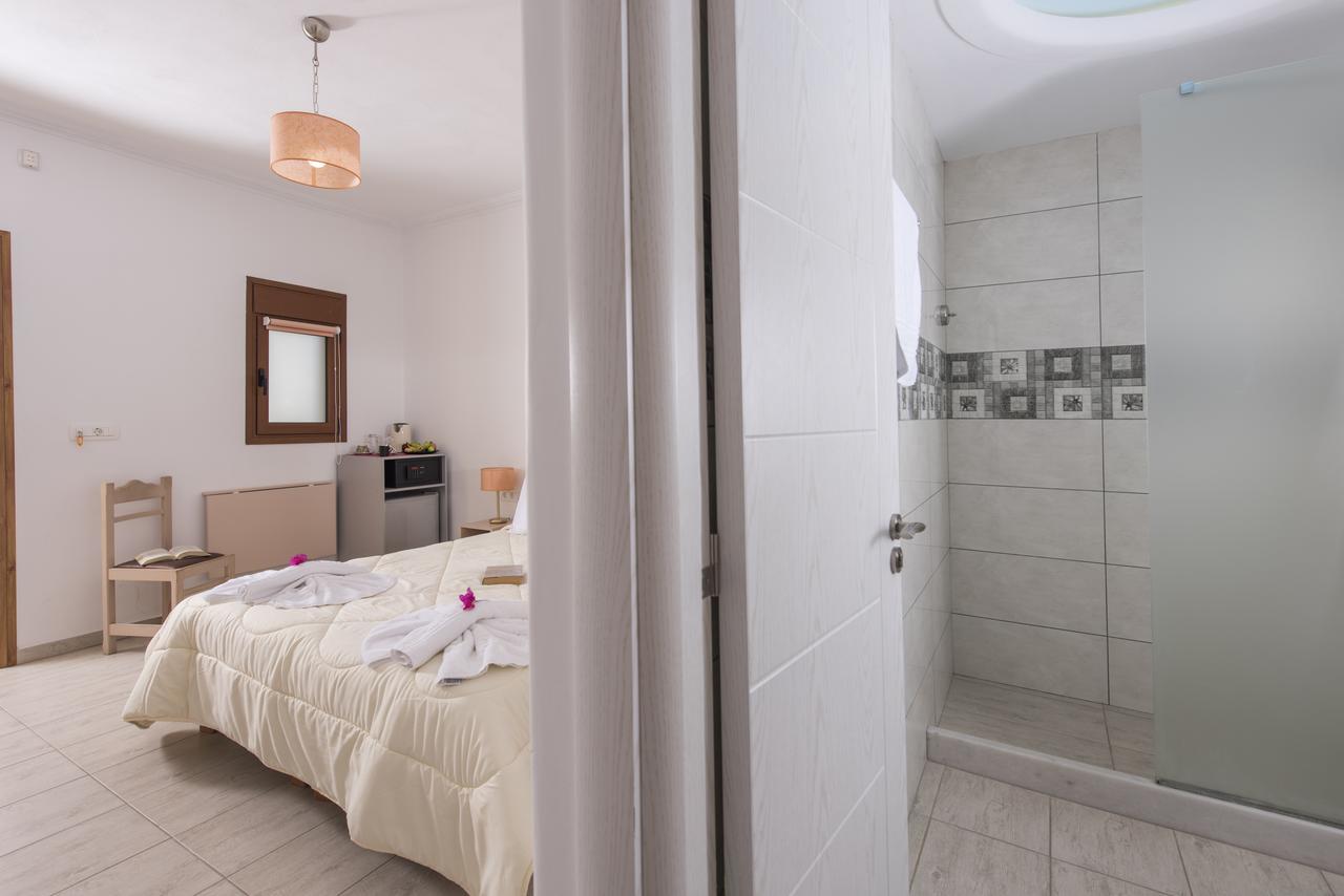 Smaragdi Hotel Perivolos  Esterno foto