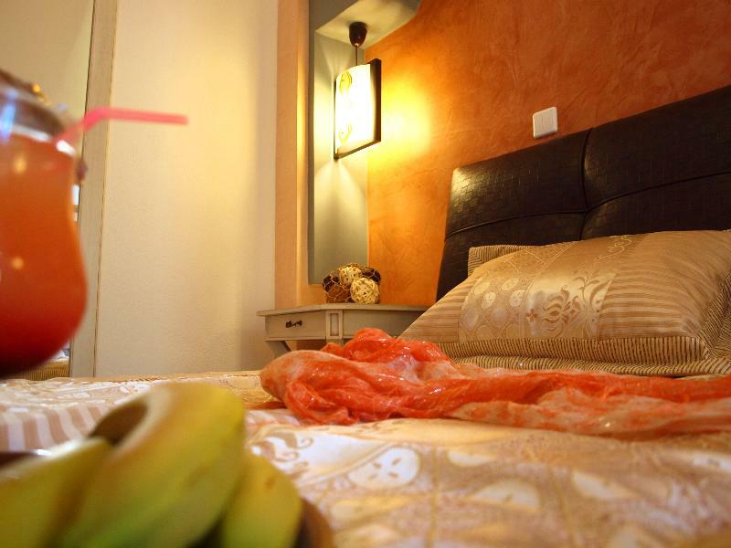 Smaragdi Hotel Perivolos  Esterno foto